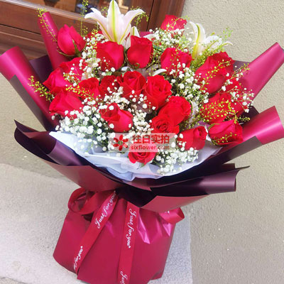 乌鲁木齐30朵红玫瑰百合，做你余生故事里的人