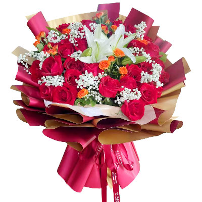 乌鲁木齐33朵红玫瑰百合，爱如同花般绽放